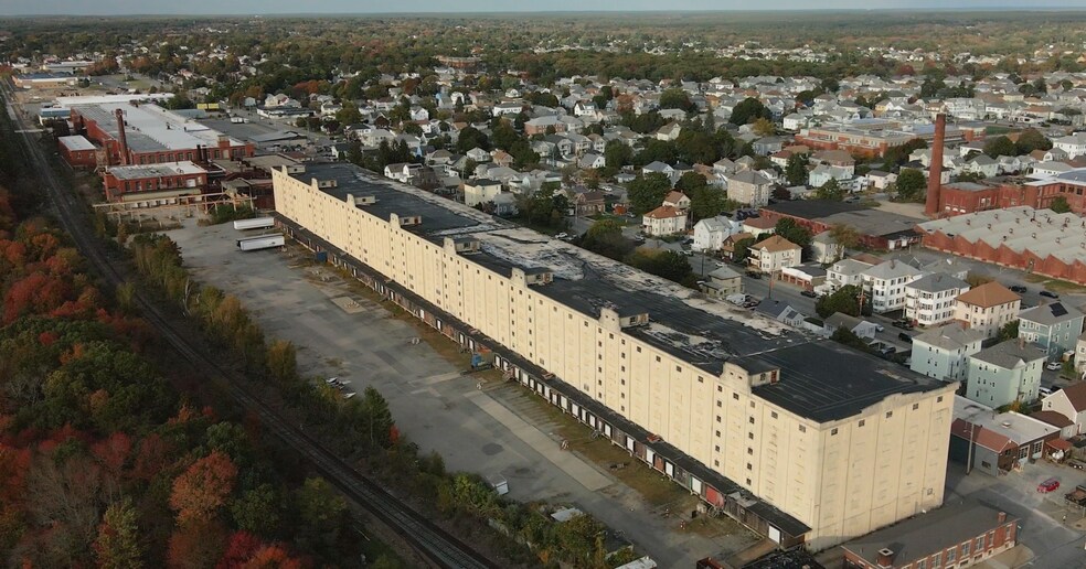 More Photos Of 25-143 King St, New Bedford Light Manufacturing For Sale