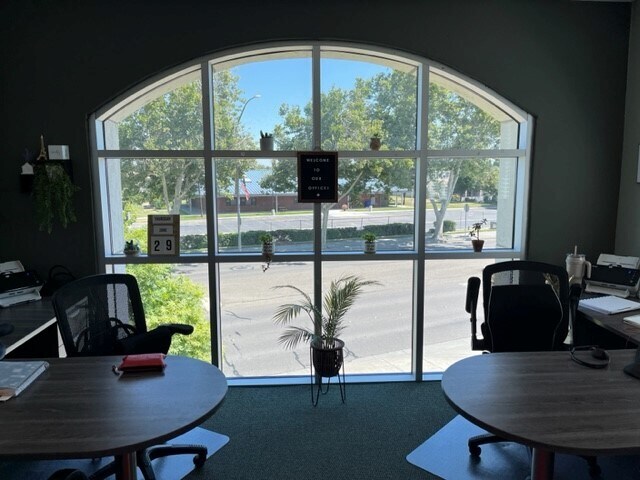 More Photos Of 1486 W 11th St, Tracy Coworking Space