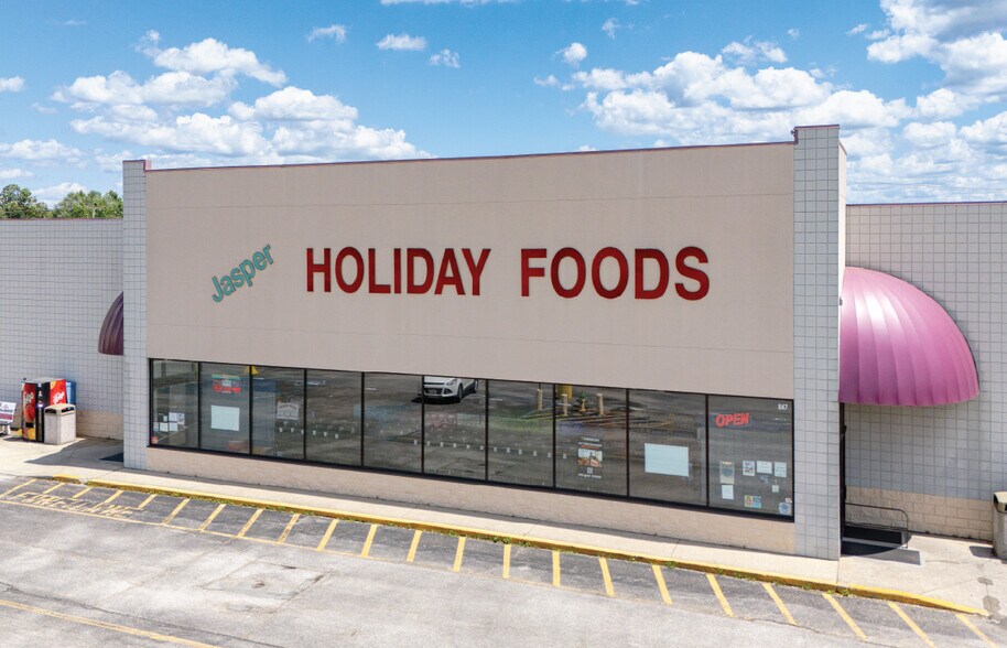 More Photos Of 741-851 3rd Ave, Jasper Unknown For Lease