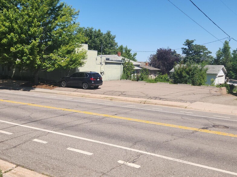 More Photos Of 501 E Dartmouth Ave, Englewood Office For Sale