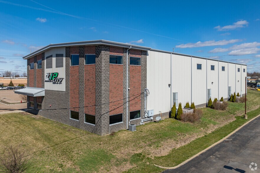 More Photos Of 9960 St Rt 43, Streetsboro Amusement Park For Sale