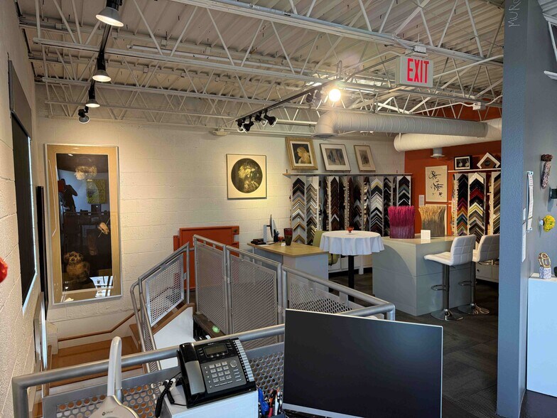 More Photos Of 808 3rd Ave SE, Cedar Rapids General Retail For Sale