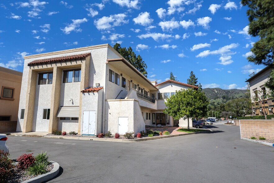 More Photos Of 448 E Foothill Blvd, San Dimas Office For Sale