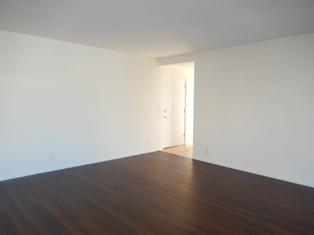 More Photos Of 9930 Durant Dr, Beverly Hills Apartments For Sale