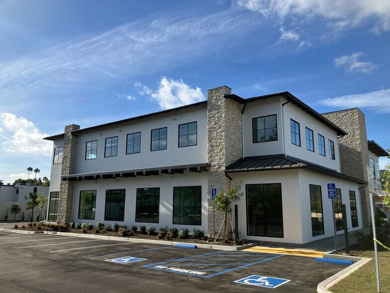 More Photos Of 420 Pennsfield Pl, Thousand Oaks Medical For Lease