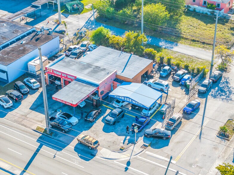 Primary Photo Of 13250 NW 7th Ave, Miami Auto Repair For Sale