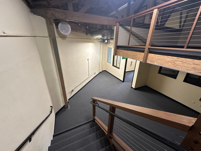 More Photos Of 3608 San Fernando Rd, Glendale Loft Creative Space For Lease