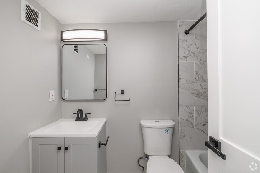 More Photos Of 770 James St, Syracuse Apartments For Sale