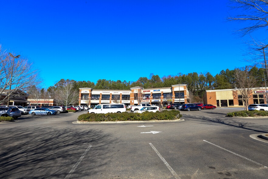 More Photos Of 535 Riverstone Pky, Canton Unknown For Lease