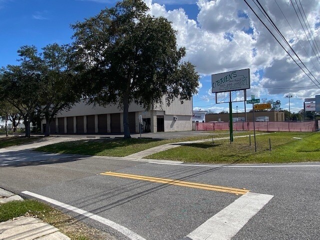 More Photos Of 12477 66th Street North, Largo Auto Repair For Lease