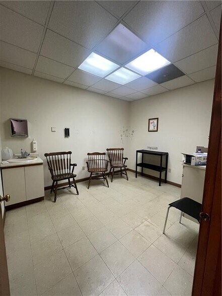 More Photos Of 501 Great Rd, North Smithfield Medical For Sale