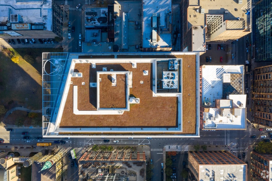 More Photos Of 625 W Adams St, Chicago Office For Lease