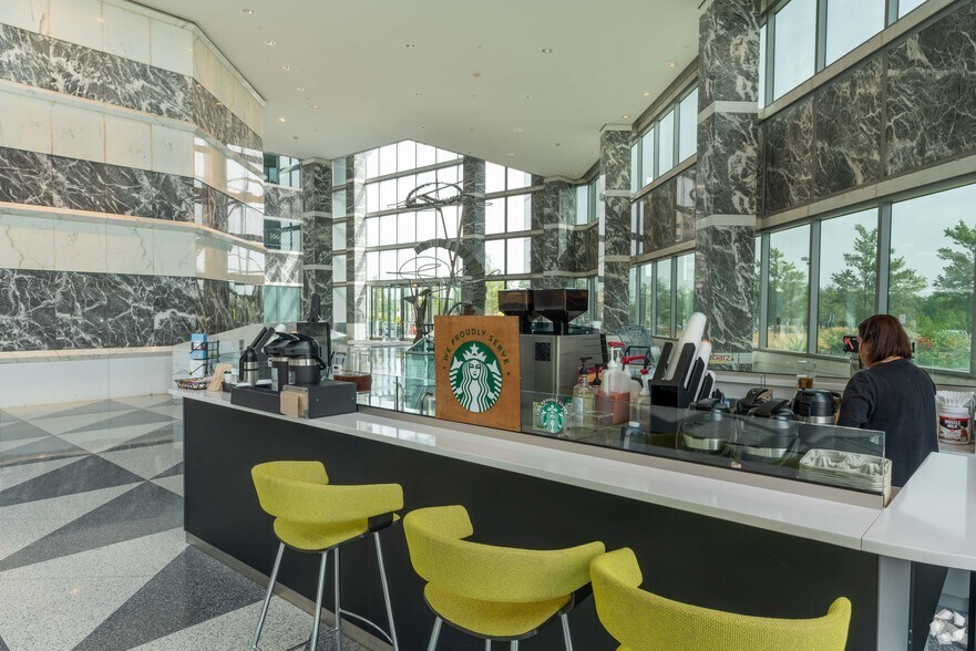 More Photos Of 1 Tower Ln, Oakbrook Terrace Office For Sale