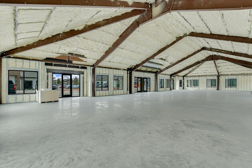 More Photos Of 4875 Williams Dr, Georgetown Office For Sale