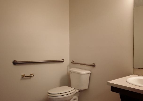 More Photos Of 3104 S Railroad St, Phenix City Office For Lease