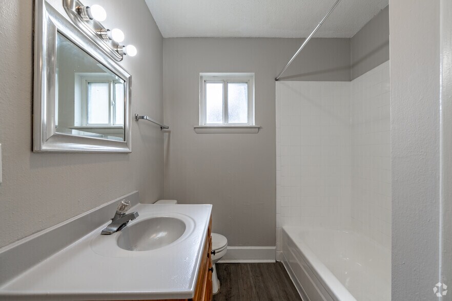 More Photos Of 5201 Geyer Springs Rd, Little Rock Apartments For Sale