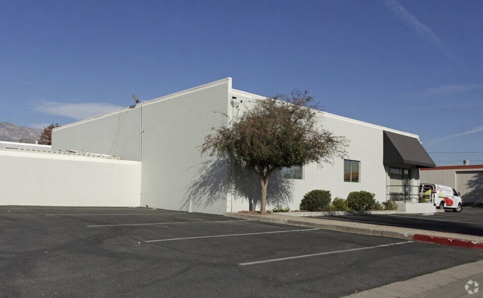 More Photos Of 1178 W 9th St, Upland Warehouse For Lease