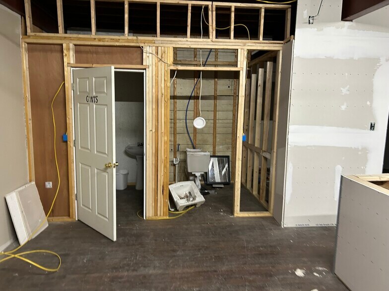 More Photos Of 78 River View Dr, Sutton Storefront Retail Residential For Sale