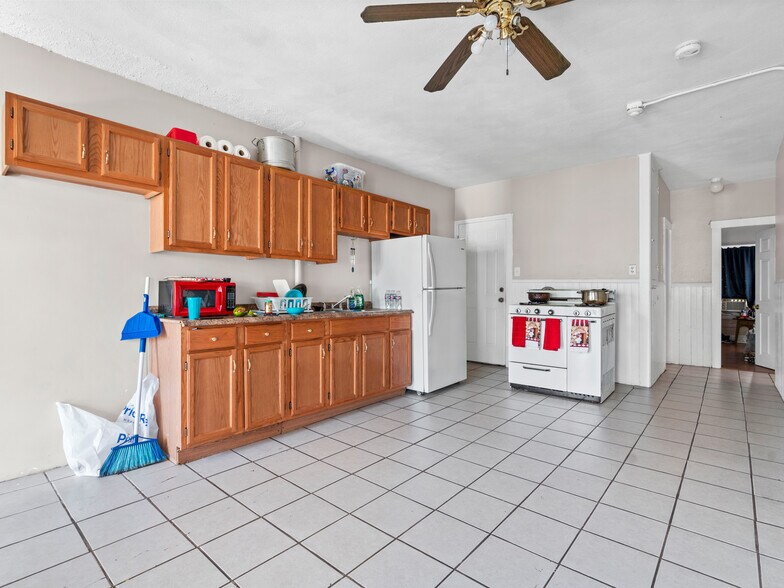 More Photos Of 144-145 Railroad St, Manville Multifamily For Sale