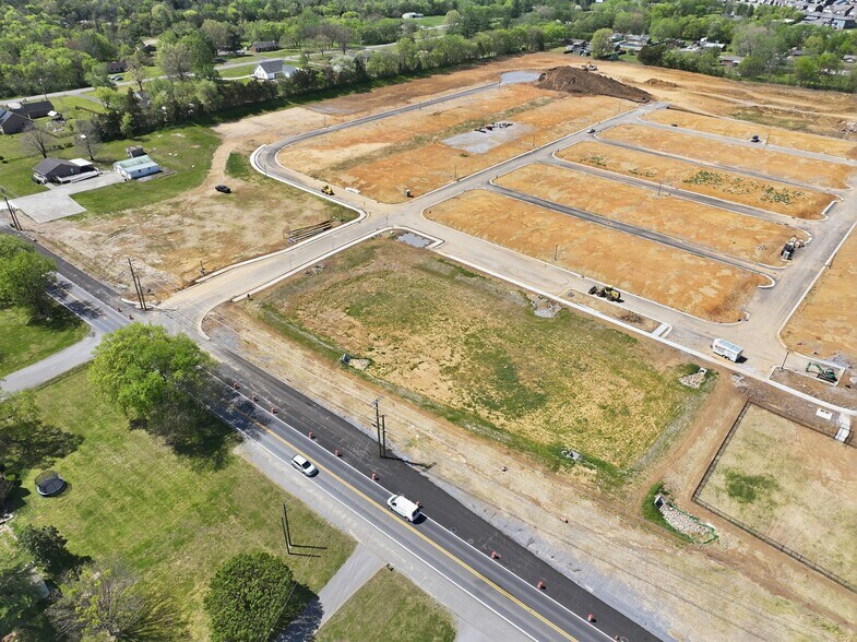 More Photos Of 3545 Almaville Rd, Smyrna General Retail For Lease
