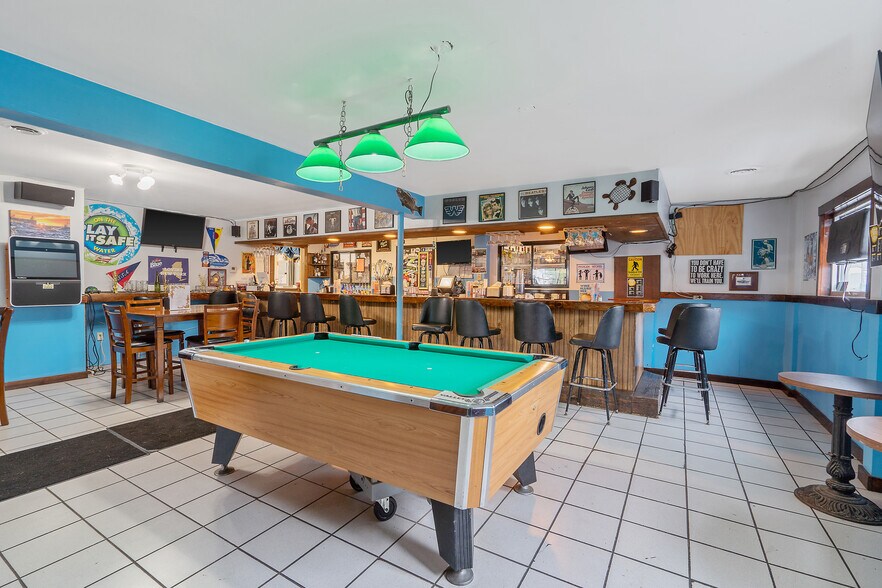 More Photos Of 356 King St, Fair Haven Marina For Sale
