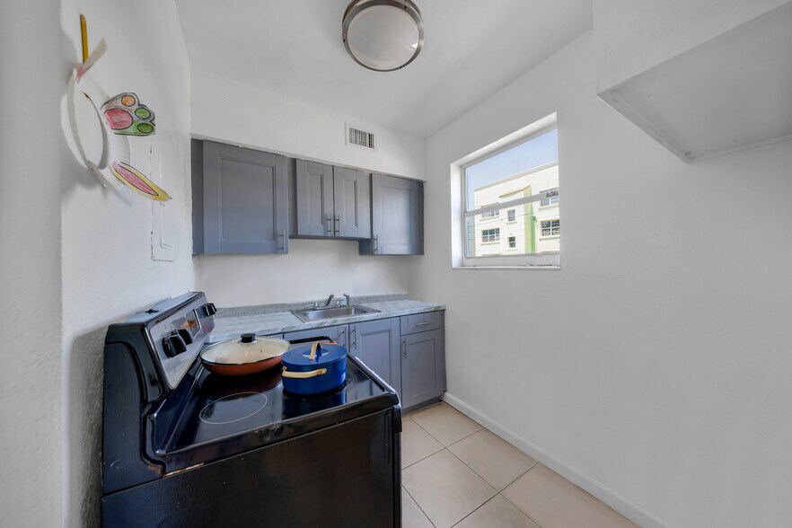 More Photos Of 1580-1590 SW 6th St, Miami Apartments For Sale