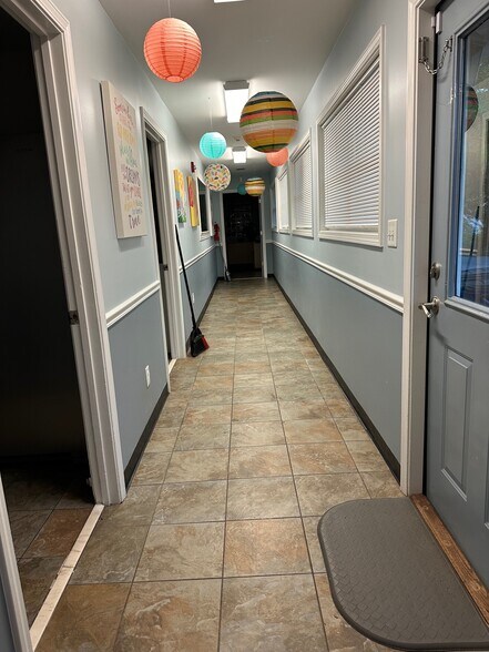 More Photos Of 895 Oglethorpe Ave, Athens Daycare Center For Sale