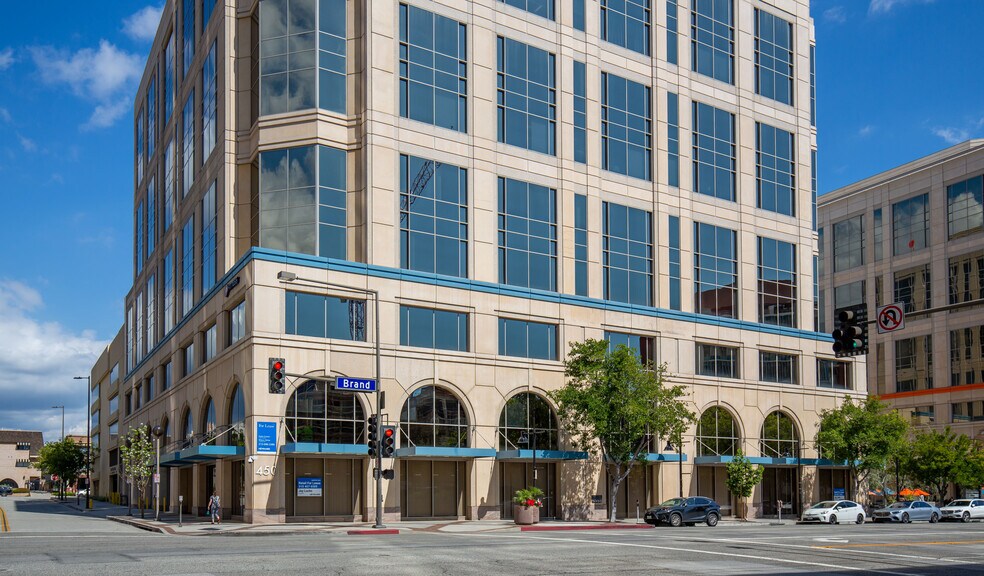 More Photos Of 450 N Brand Blvd, Glendale Office For Lease