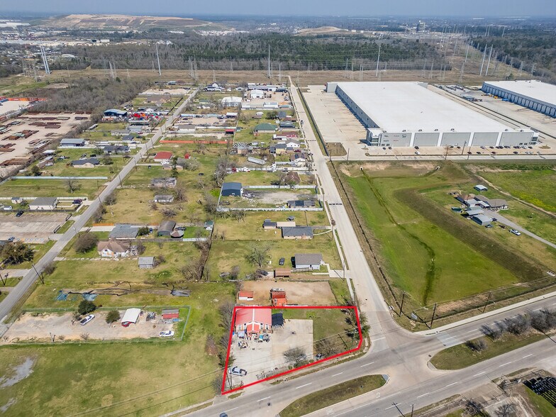 More Photos Of 11727 Wallisville Rd, Houston Auto Dealership For Lease