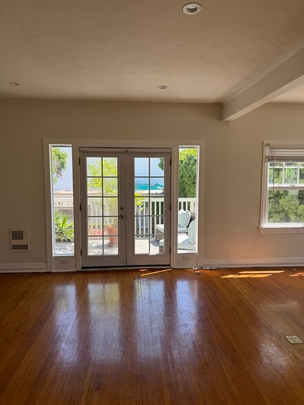 More Photos Of 1337 Ocean Ave, Santa Monica Office For Lease