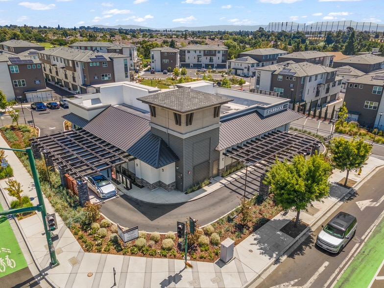 Primary Photo Of 29705 Mission Blvd, Hayward Storefront For Sale