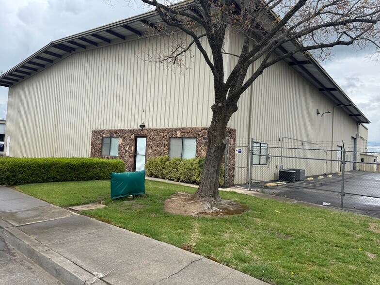 Primary Photo Of 295 Convair Ave, Chico Industrial For Sale
