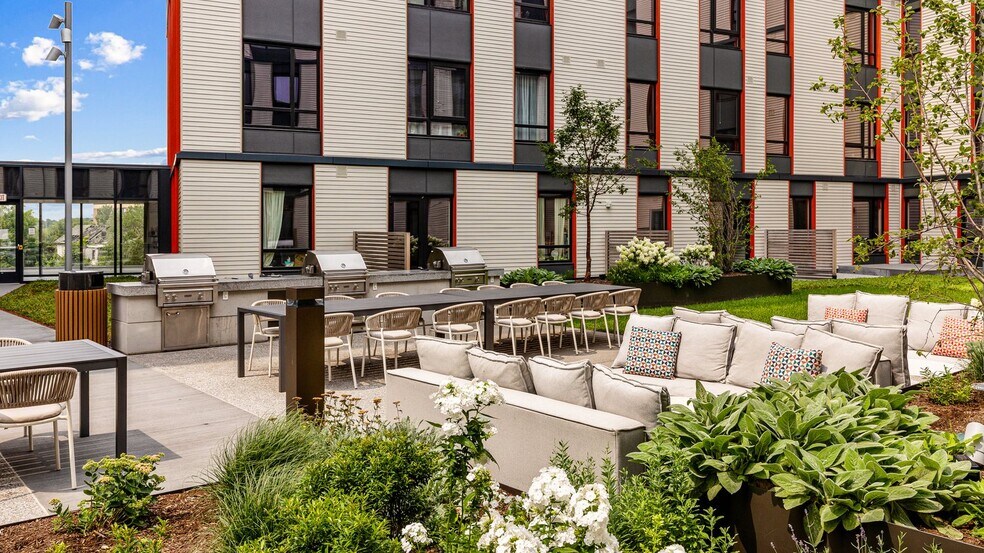 More Photos Of 50 Prospect St, Somerville Apartments For Lease