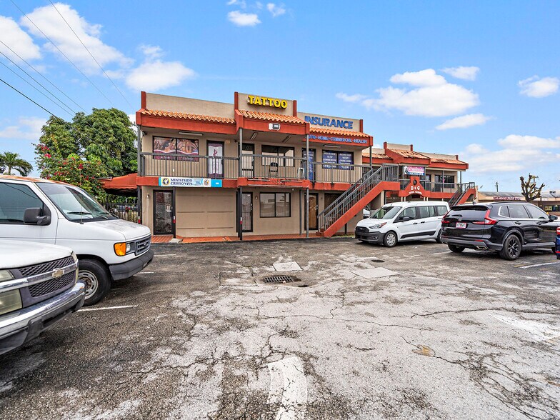 More Photos Of 4301 Palm Ave, Hialeah Unknown For Lease