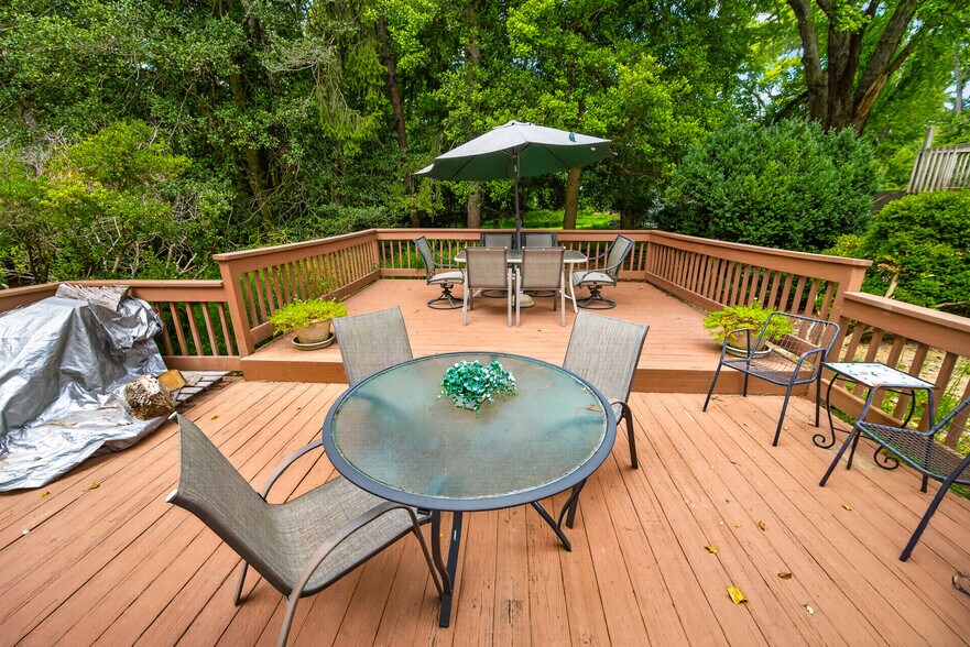 More Photos Of 13904 Overton Ln, Silver Spring Land For Sale