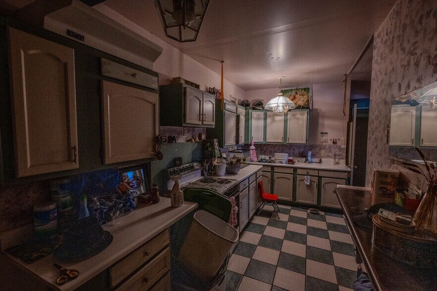 More Photos Of 1301 9th St, Greeley General Retail For Sale