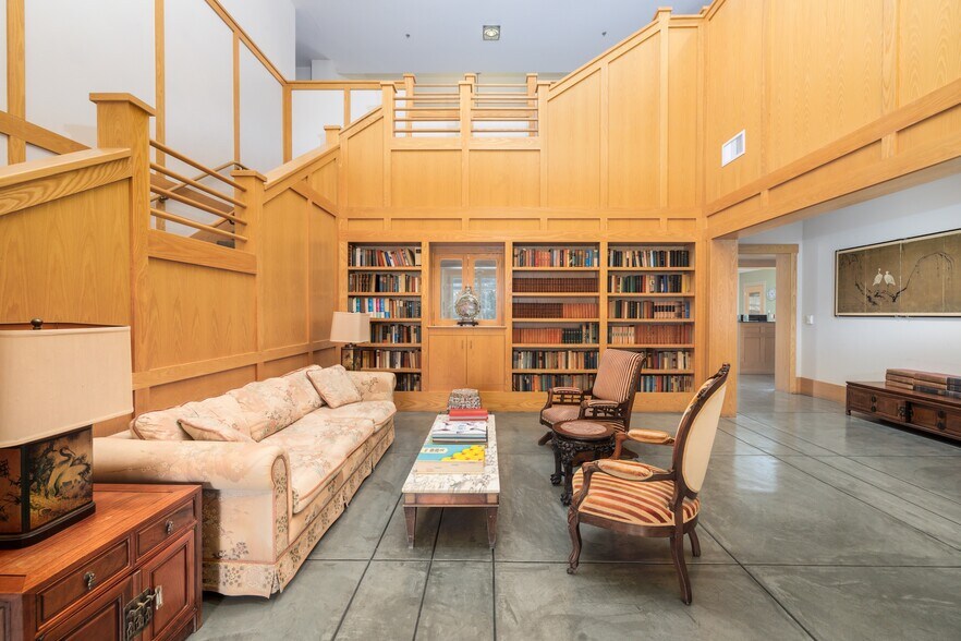 More Photos Of 1003 Gravenstein Hwy, Sebastopol Unknown For Lease