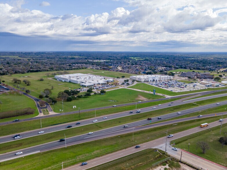 More Photos Of 2501 Earl Rudder Fwy, College Station Land For Sale