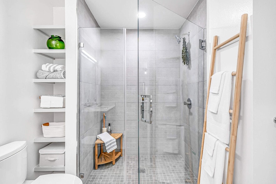 More Photos Of 3768 E Colorado Blvd, Pasadena Apartments For Lease