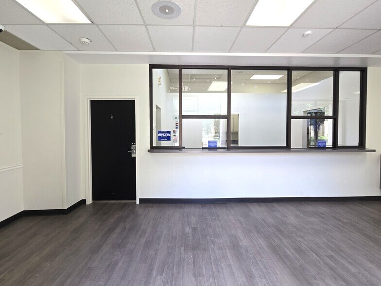 More Photos Of 4201 Camp Bowie Blvd, Fort Worth Medical For Lease