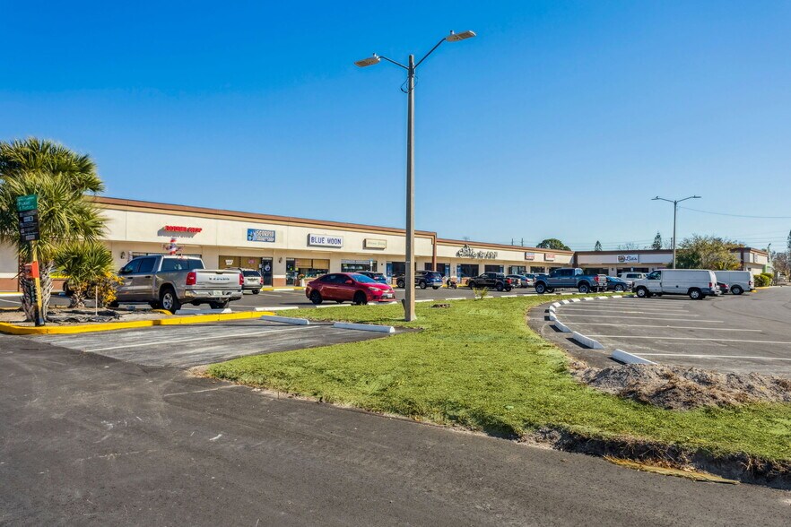 More Photos Of 1479-1499 Belcher Rd S, Clearwater Unknown For Lease