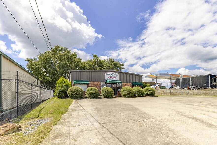 Primary Photo Of 111 Hudson St, Americus Office For Sale