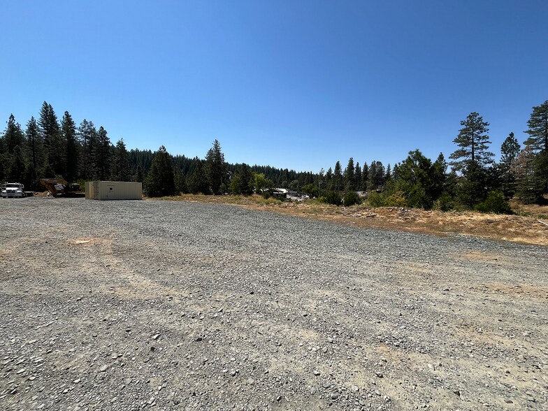 More Photos Of 11452 E Bennett Rd, Grass Valley Industrial For Lease