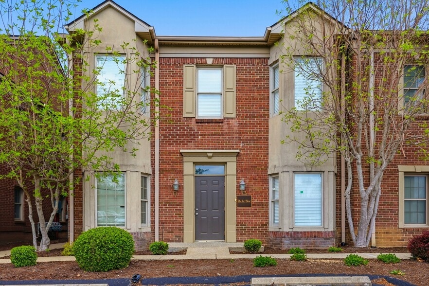 Primary Photo Of 531 Darby Creek Rd, Lexington Office For Lease