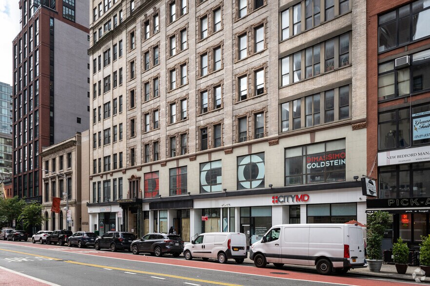 More Photos Of 220 E 23rd St, New York Office For Lease