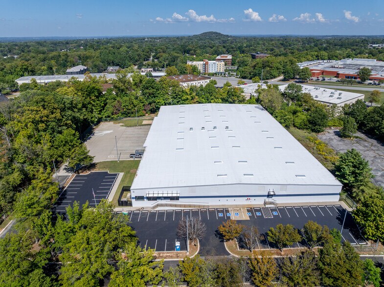 More Photos Of 230 Ellery Ct, Nashville Distribution For Lease