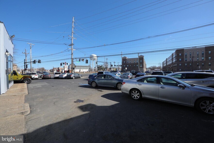 More Photos Of 201 Saint Mihiel Dr, Delran Auto Dealership For Sale