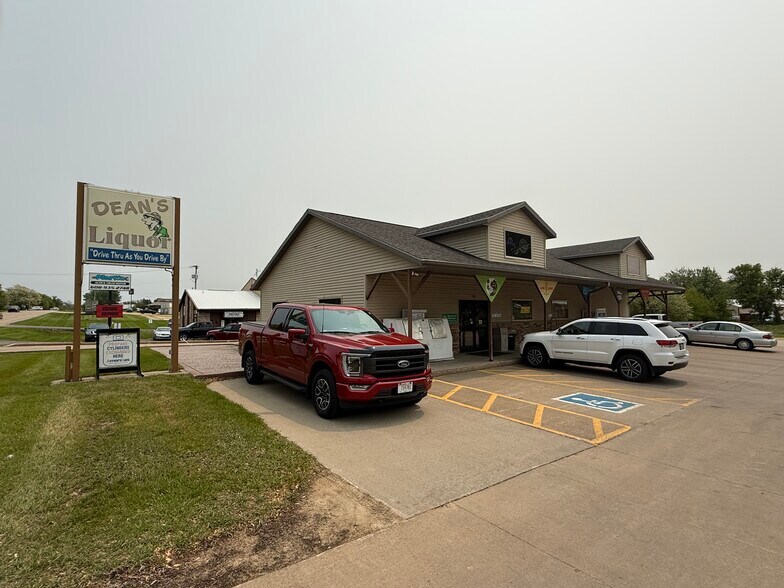More Photos Of 205 Co Hwy YZ hwy, Dodgeville Freestanding For Sale