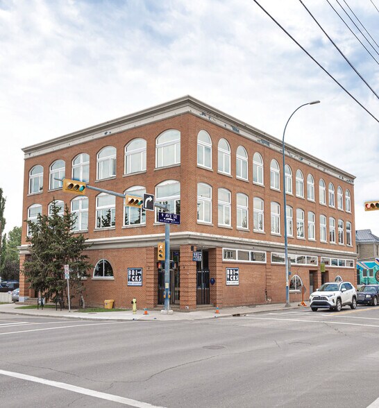 More Photos Of 902 9 Ave SE, Calgary Apartments For Sale