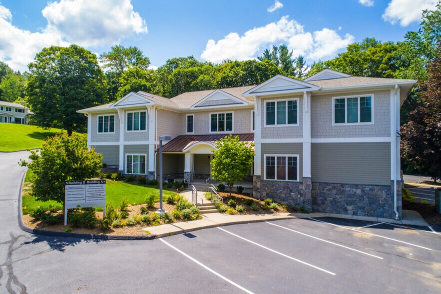 Primary Photo Of 131 Kent Rd, New Milford Medical For Lease